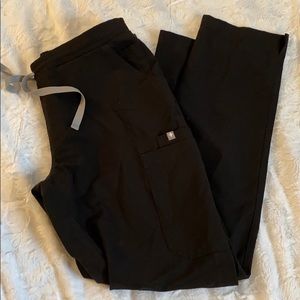 women’s fig pants size medium